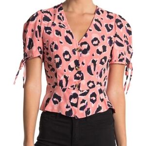 🎀2/$20🎀 Top Shop Pink Leopard Print Women's Crop Top